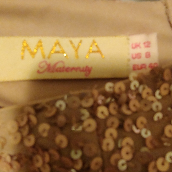 Maternity gown - Picture 4 of 4